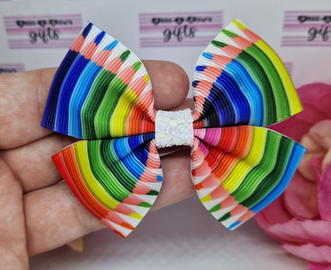 Medium pencil crayon bow