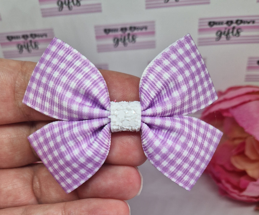 Small lilac gingham ribbon bow