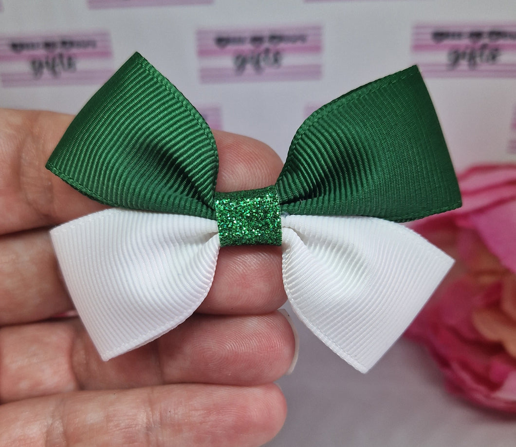 Hunter green and white ribbon bow