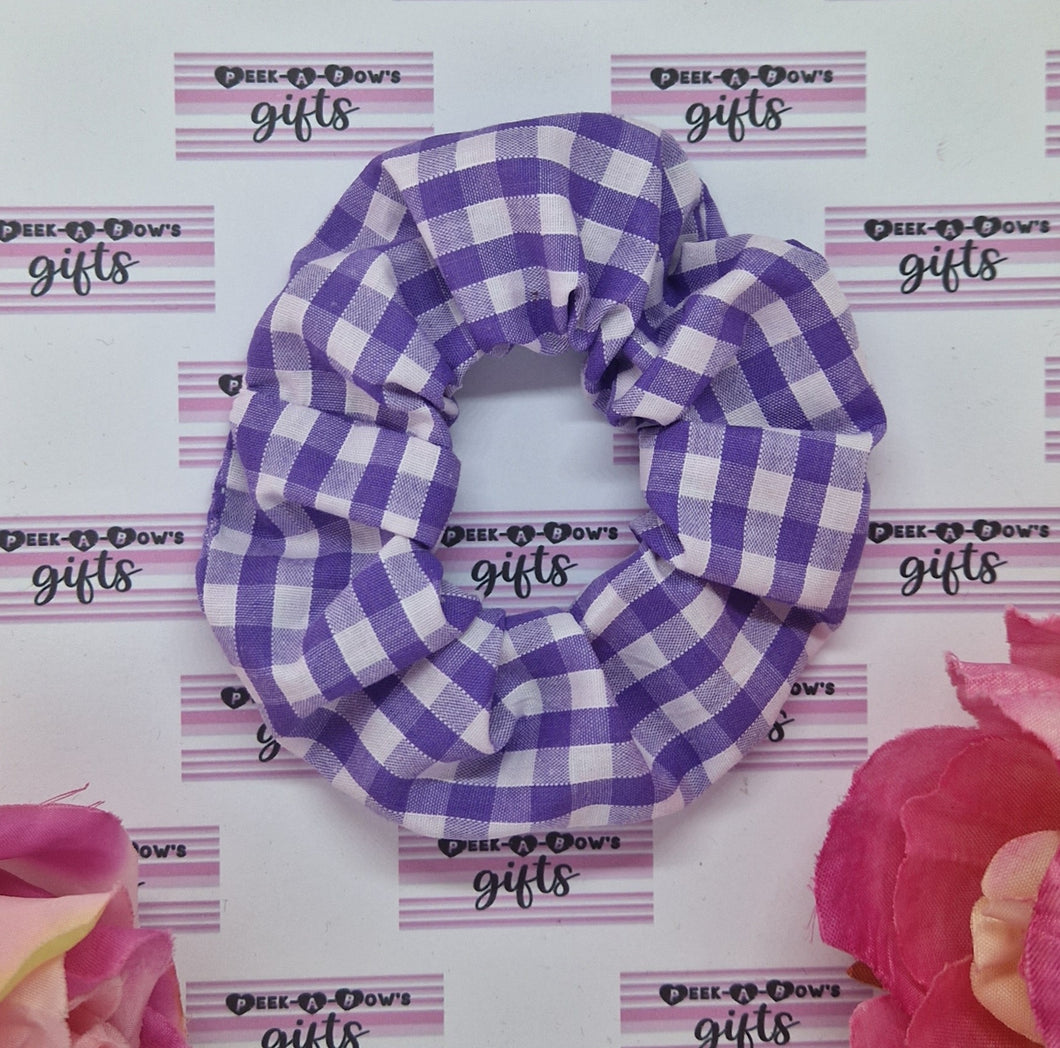 Lilac gingham cotton scrunchie