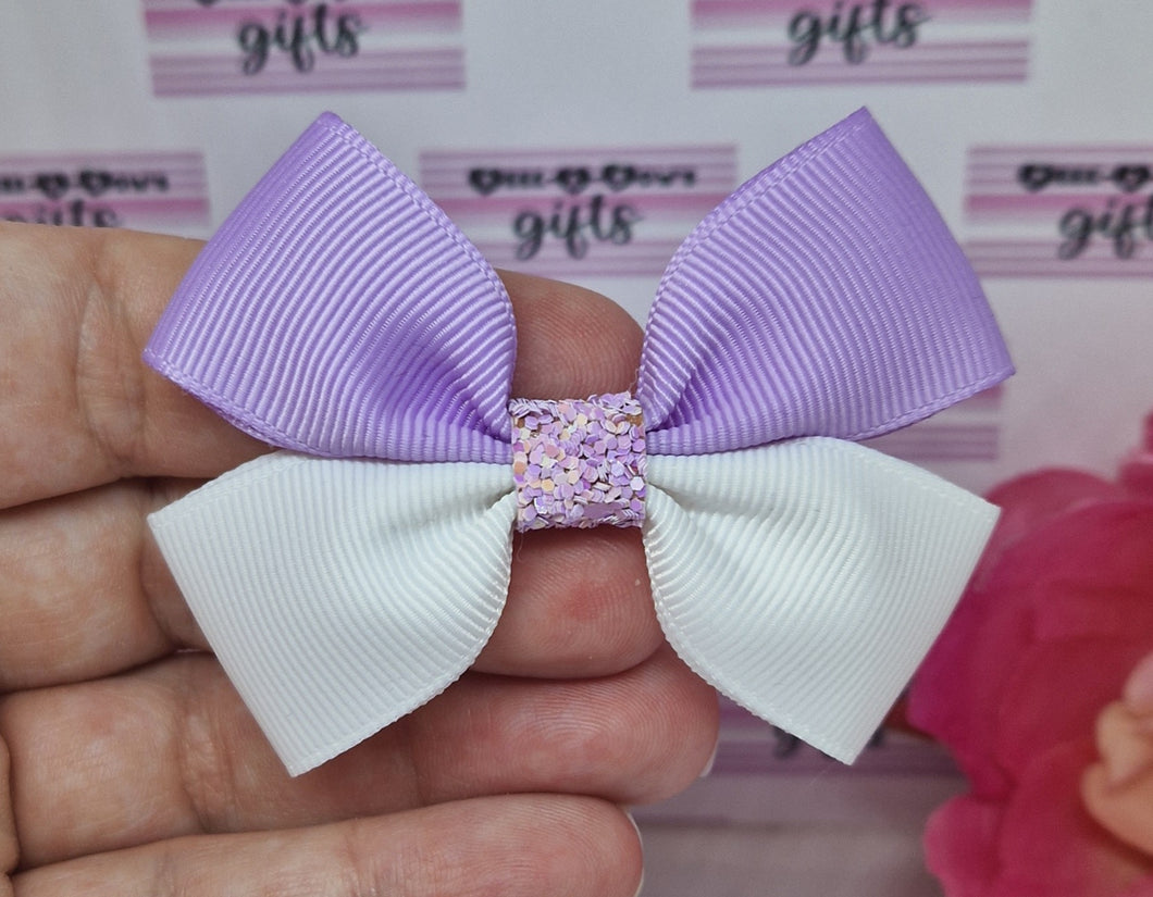 Lilac and white ribbon bow