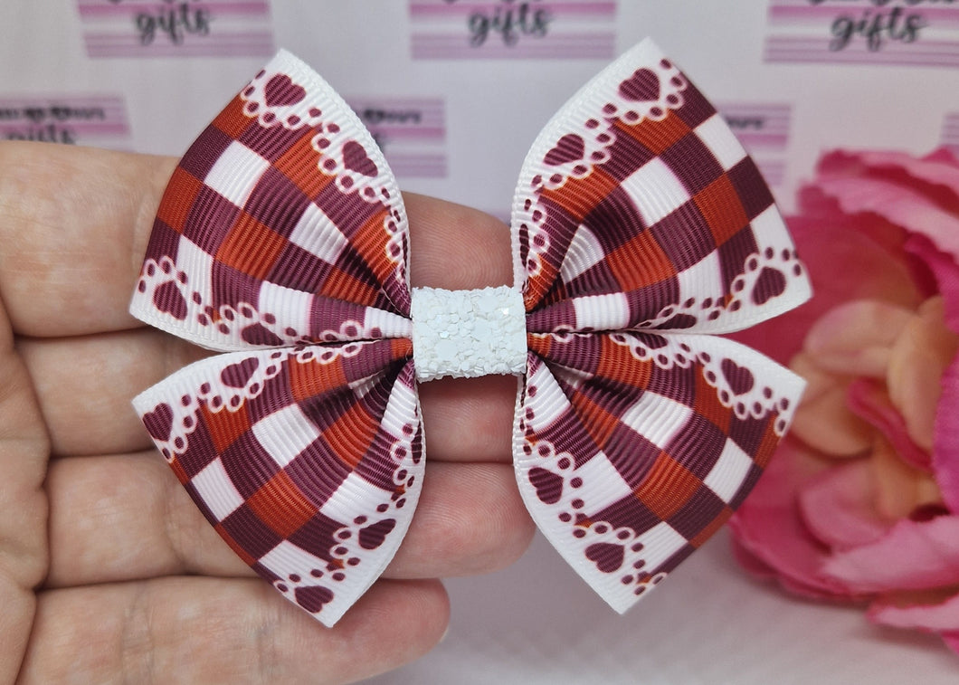 Medium burgundy gingham hearts bow