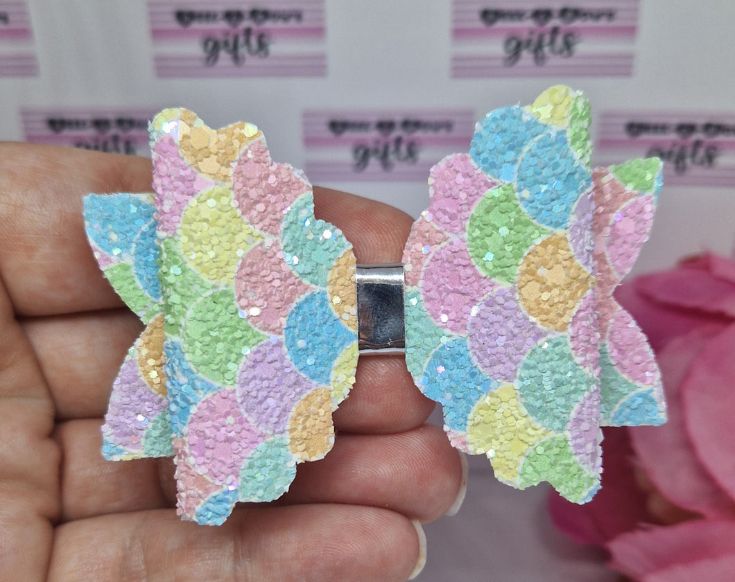 Rainbow mermaid glitter bow