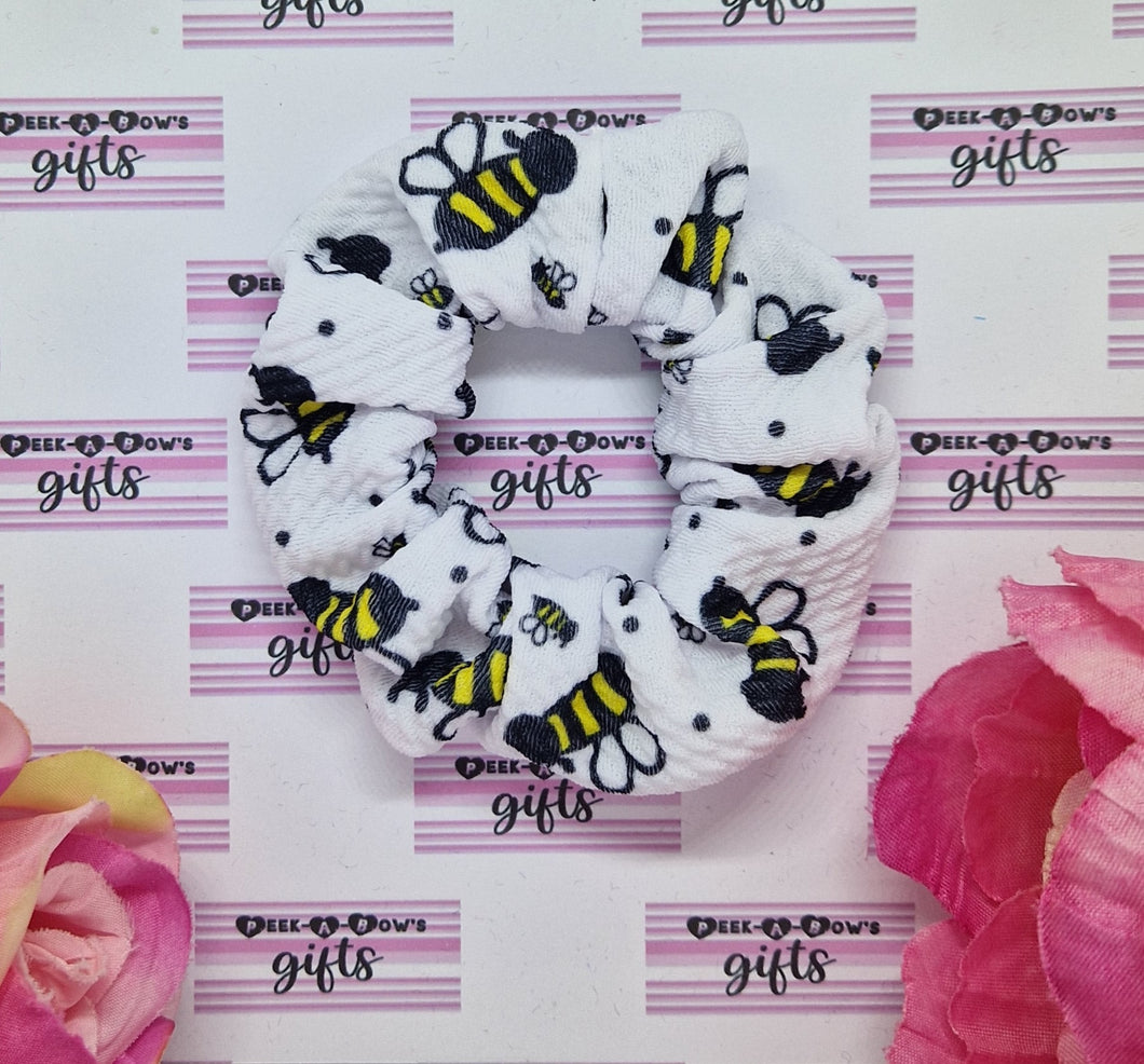 Busy bee scrunchie