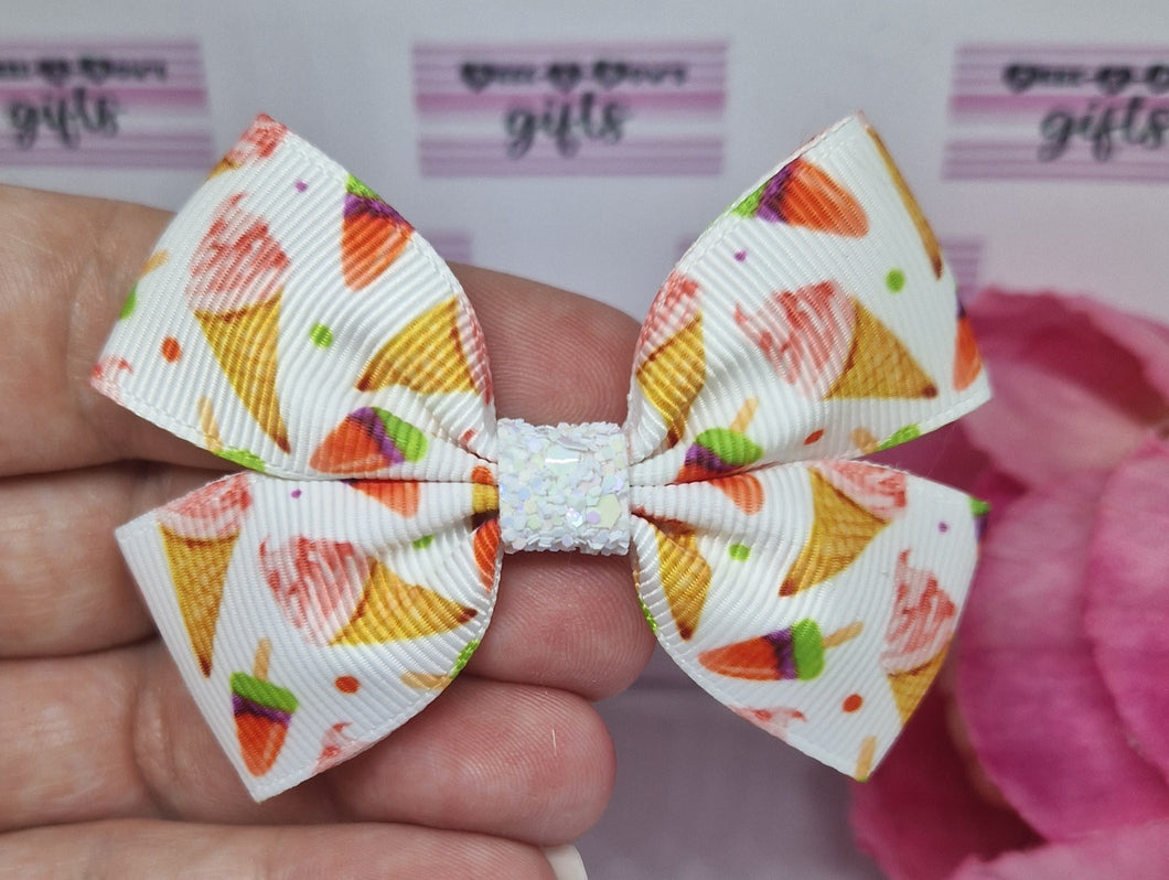 Small icecreams ribbon bow