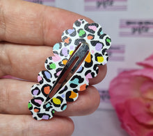 Load image into Gallery viewer, Rainbow leopard print bow and snap clip
