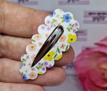 Load image into Gallery viewer, Summer floral bow and snap clips
