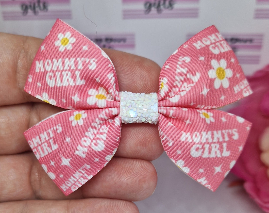 Small mommy's girl ribbon bow