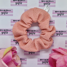 Load image into Gallery viewer, Pink and gold scrunchie
