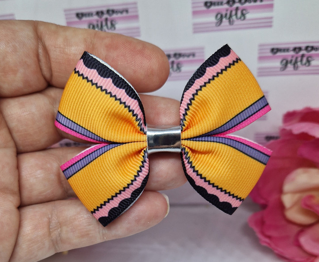 Pencil ribbon bow