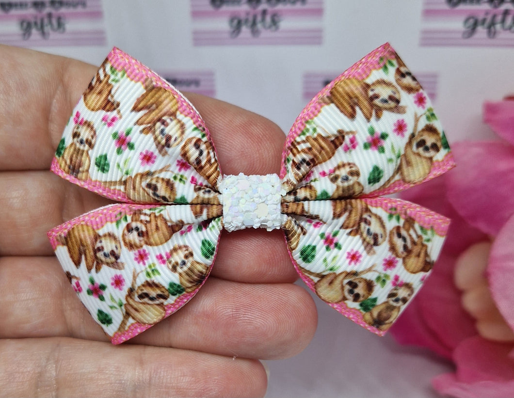 Small sloths ribbon bow