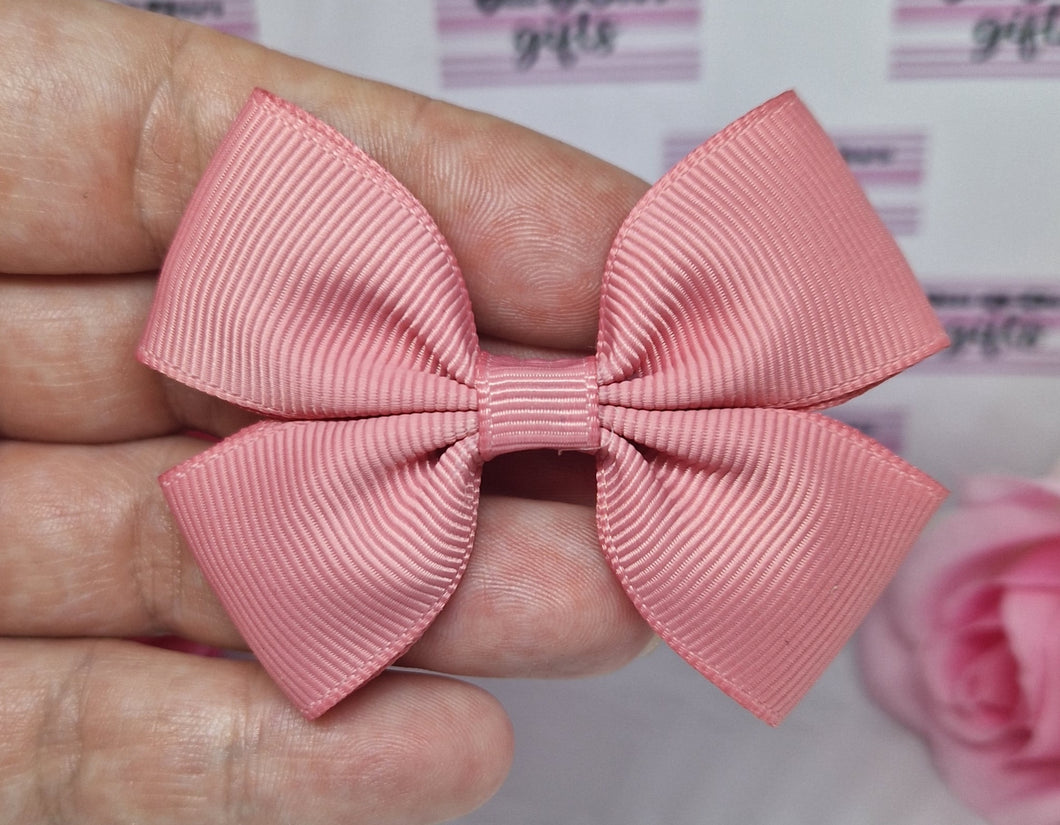 Dusky pink small ribbon bow