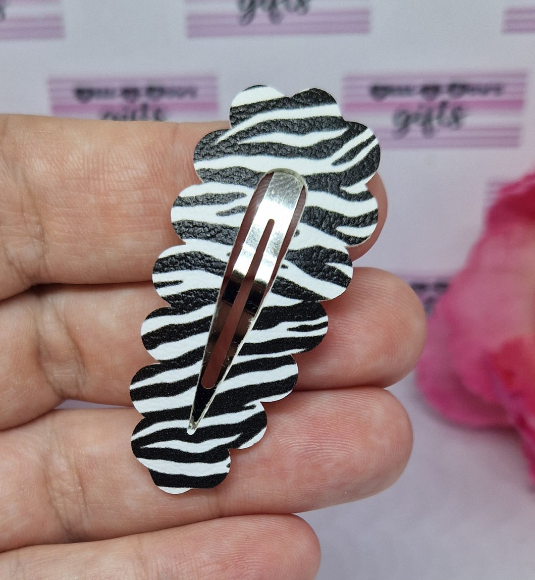 Zebra print snap clip