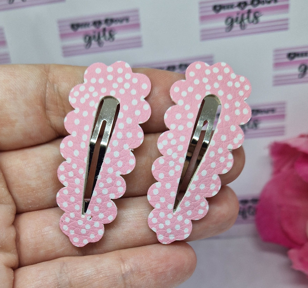 Pink polka dot fringe clip