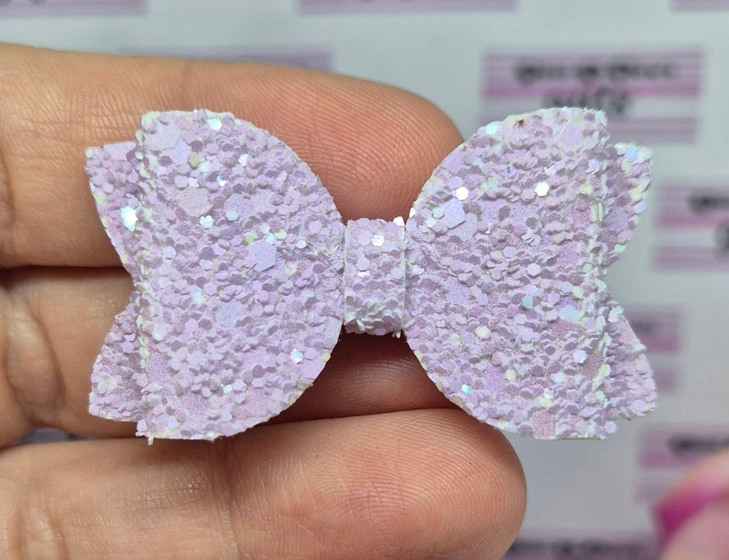 Mini lilac baby bow