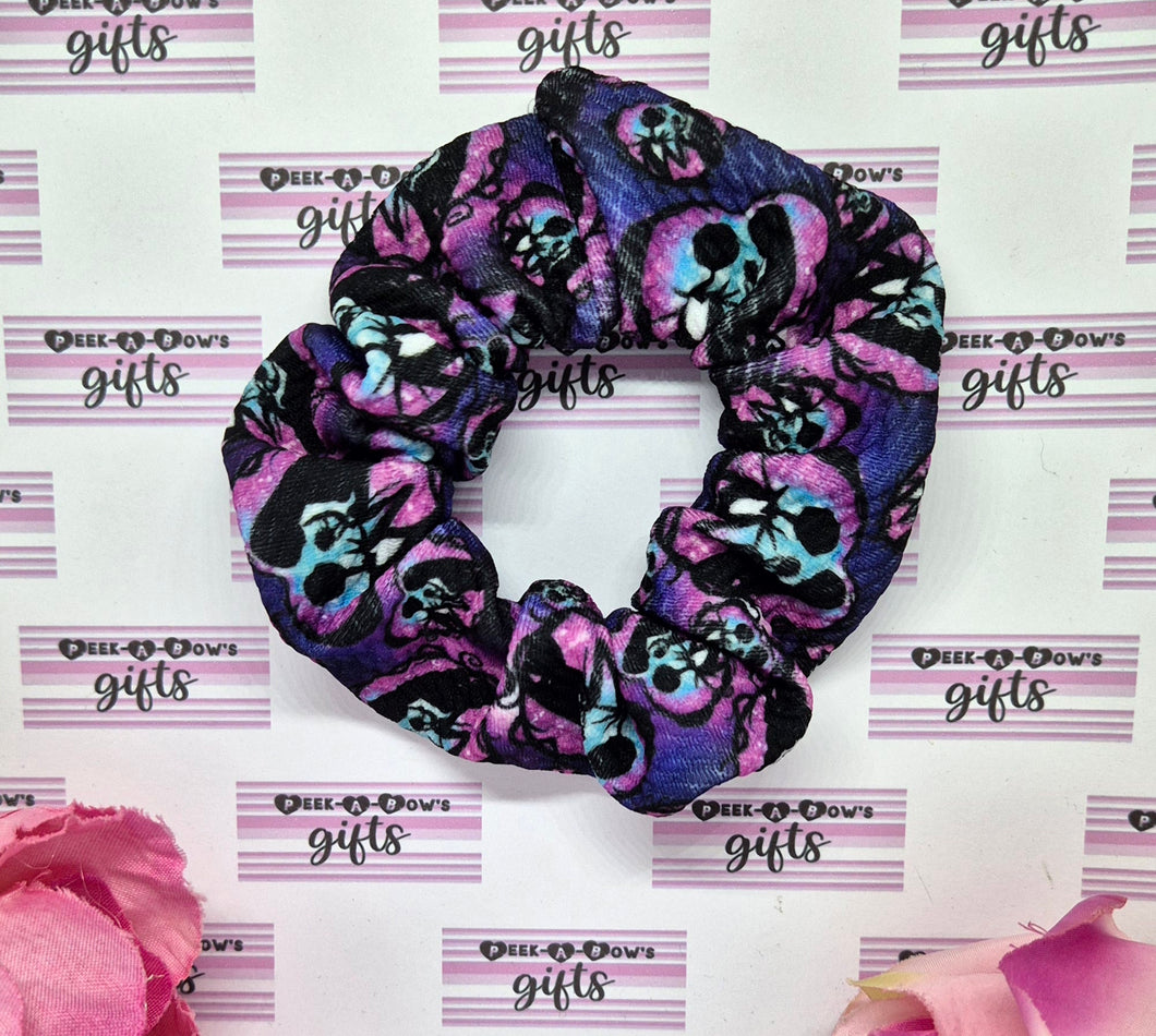 NBC hearts scrunchie