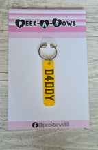 Load image into Gallery viewer, Personalised license plate keyring
