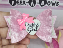 Load image into Gallery viewer, Mummy&#39;s/daddy&#39;s girl clay bow
