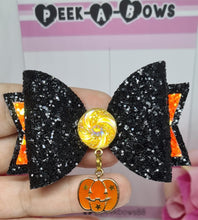 Load image into Gallery viewer, Halloween dangle charms
