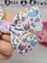 Load image into Gallery viewer, Unicorn party ribbon bow
