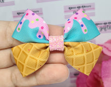 Load image into Gallery viewer, 3&quot; icecream ribbon bows
