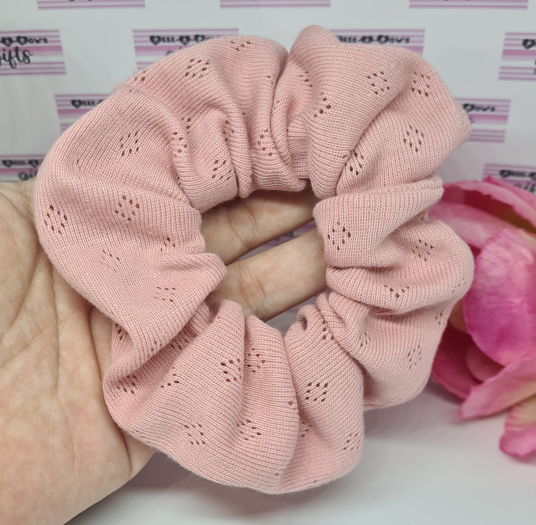 Knitted pointelle scrunchie