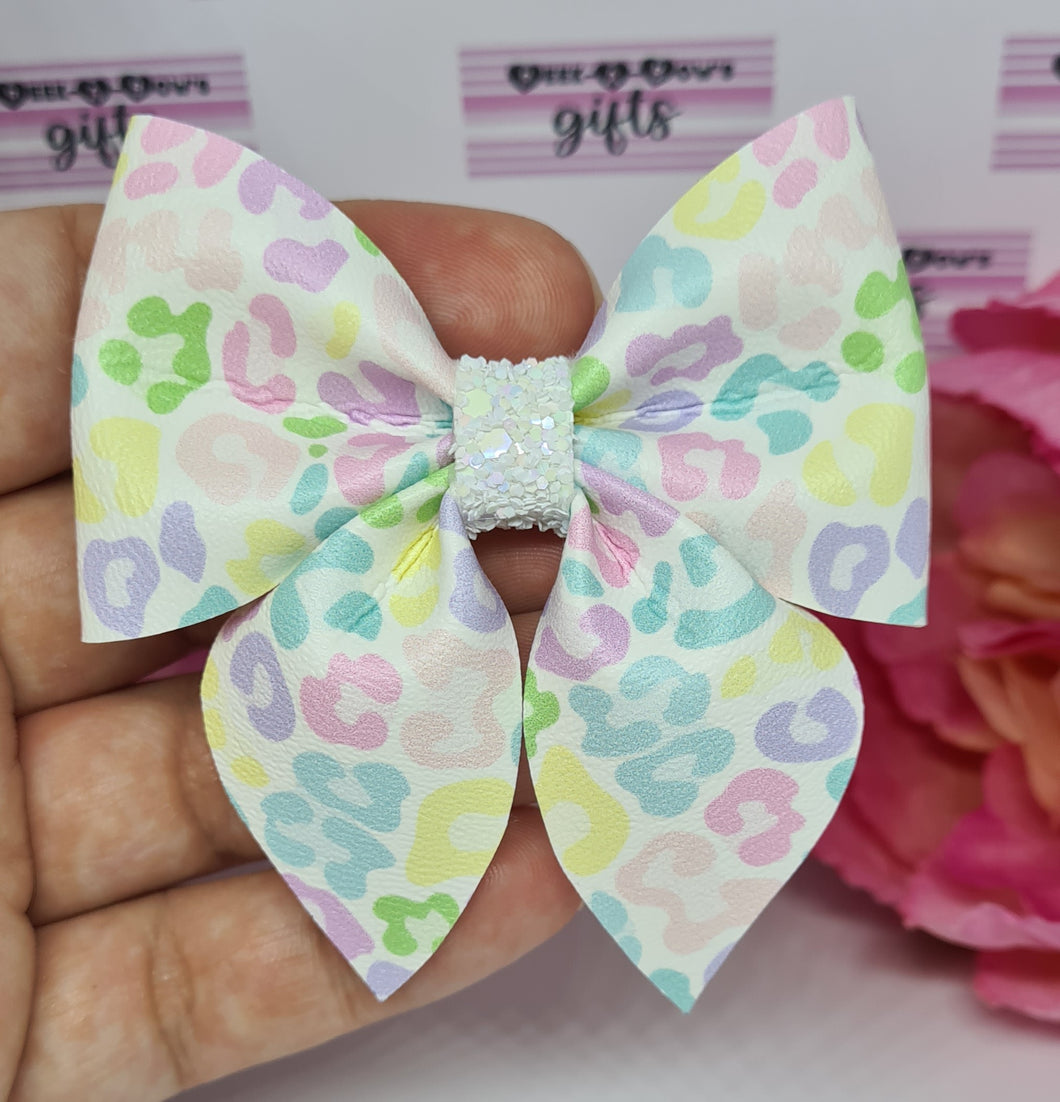 Icecream leopard print party pinch bow