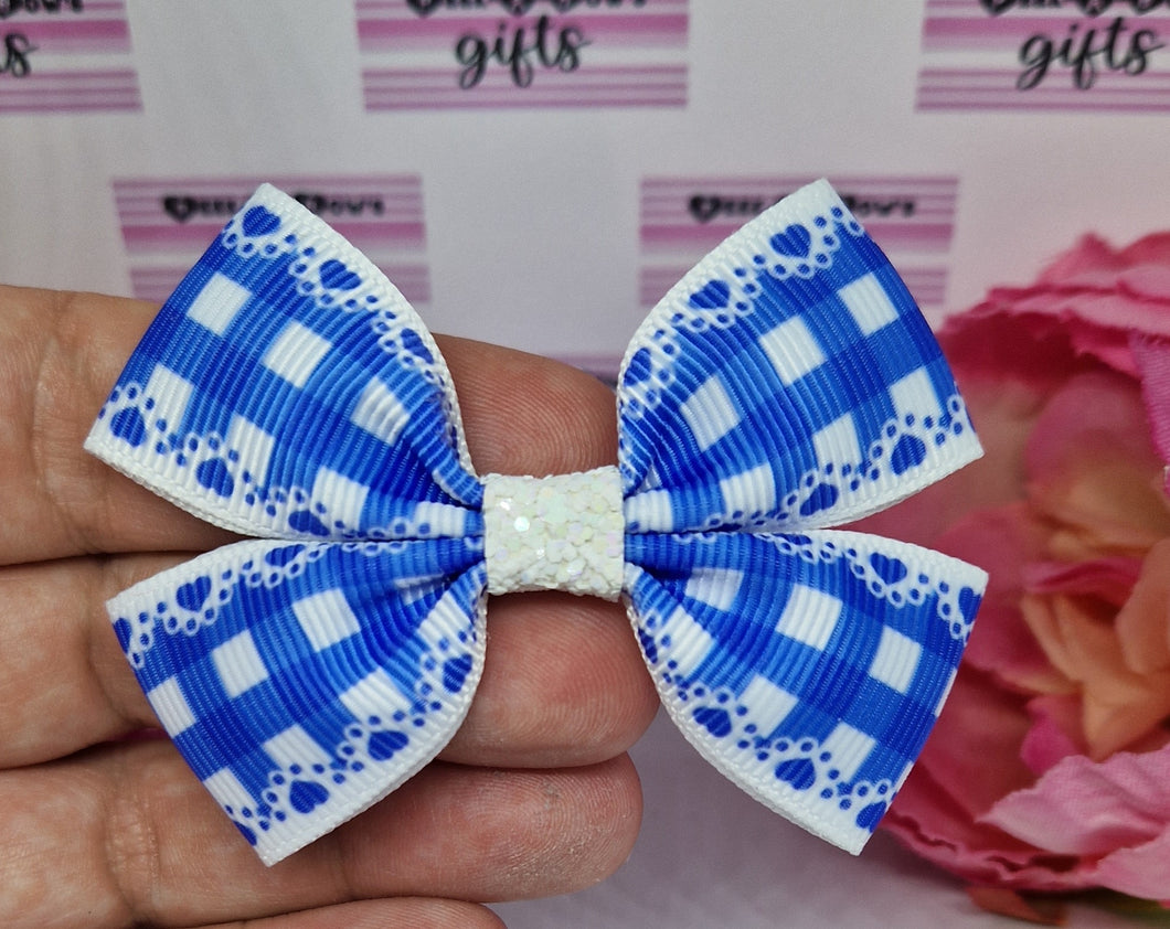 Royal blue hearts lace effect ribbon bow