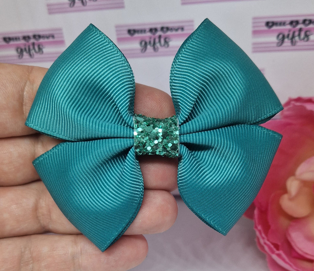 Medium jade green ribbon bow