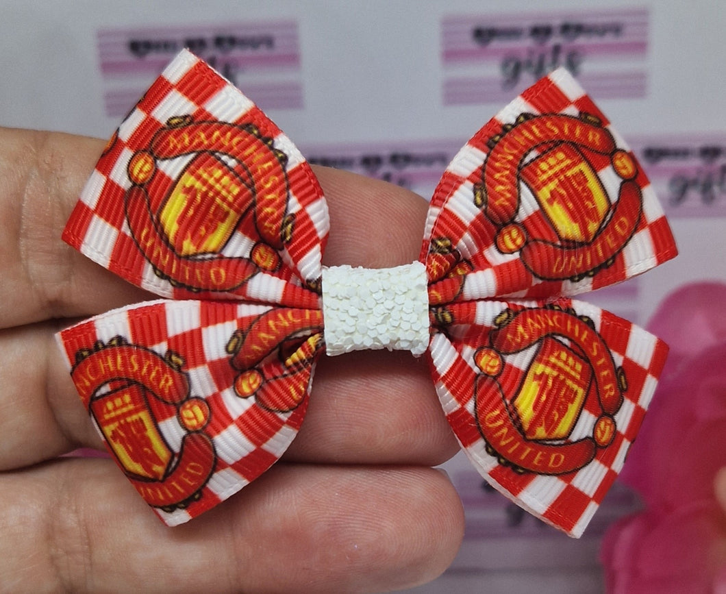 Man u ribbon bow