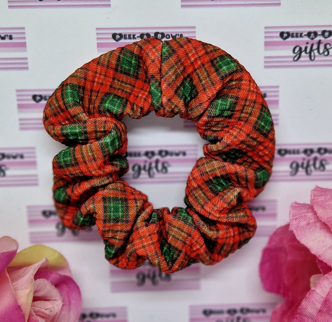 Red and green tartan scrunchie