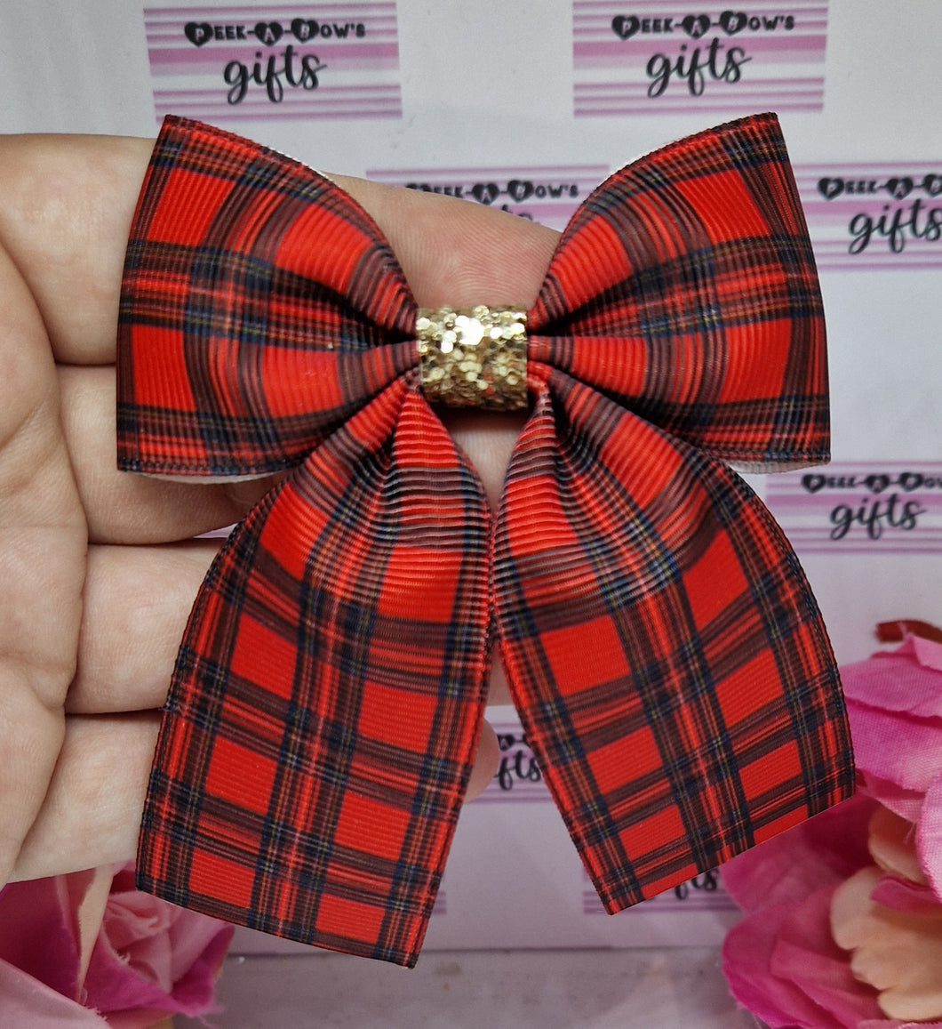 Medium tartan tails down ribbon bow