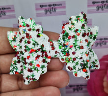 Load image into Gallery viewer, Holly and ivy glitter bow and snap clips.
