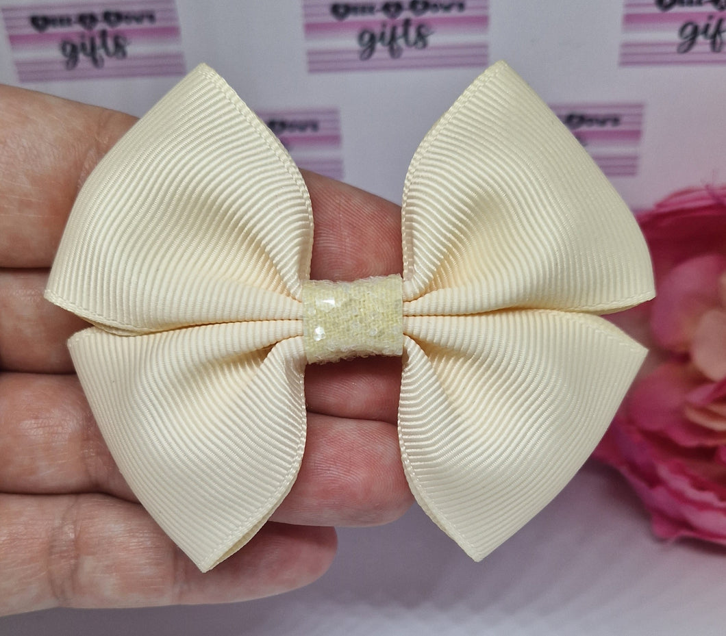 Medium cream ribbon bow