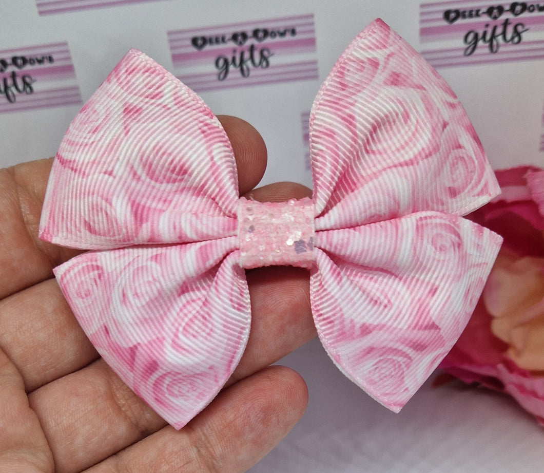 Medium pink roses ribbon bow