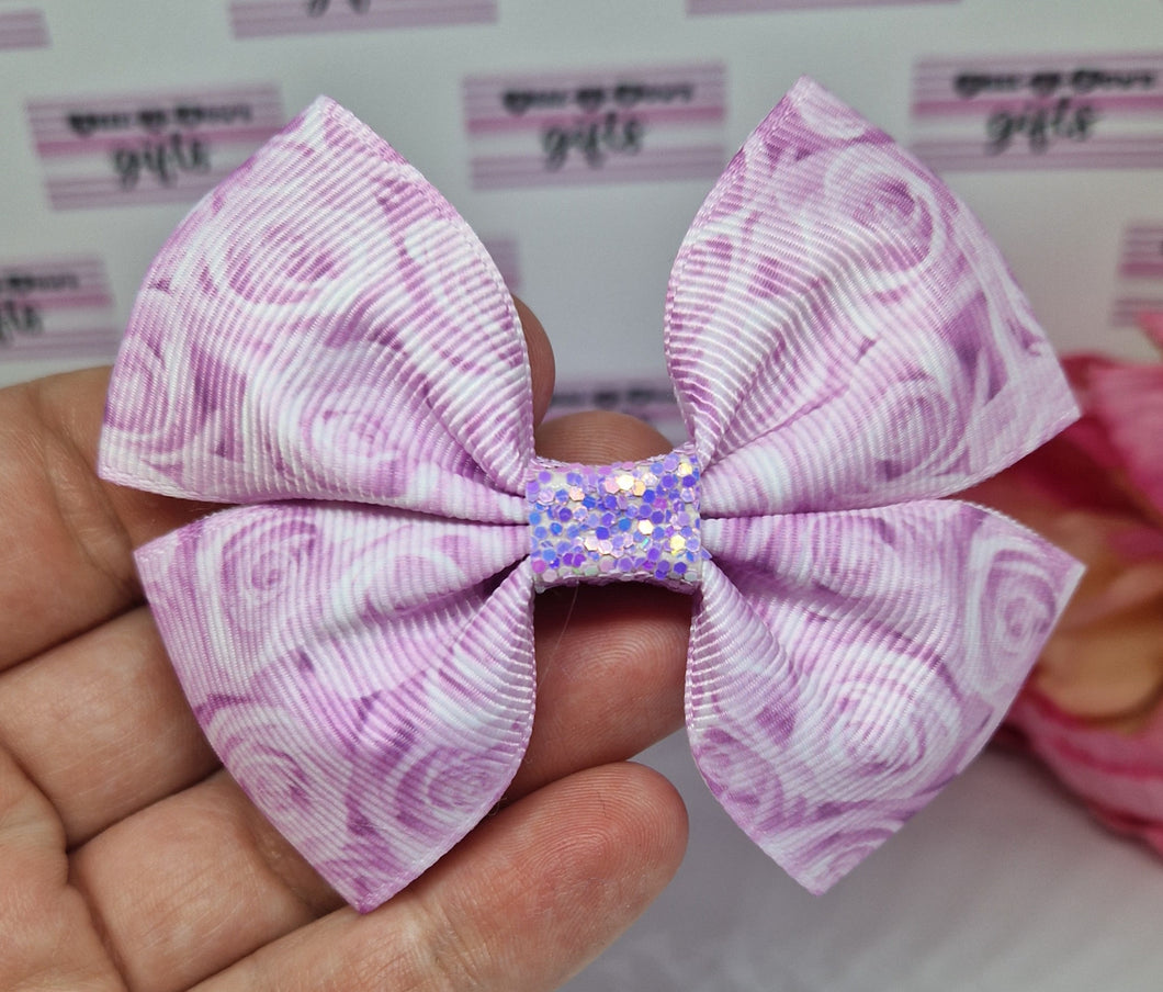 Medium lilac roses ribbon bow