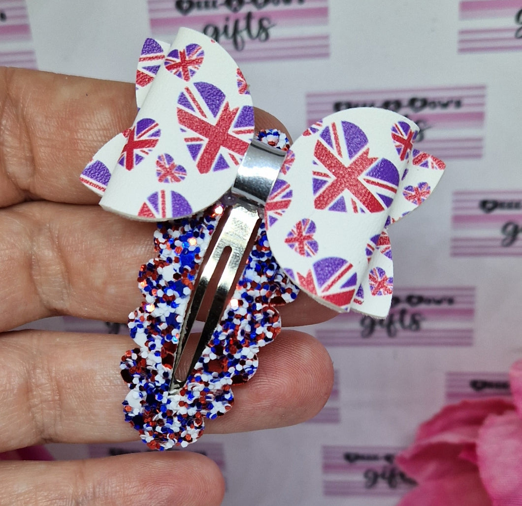 Union jack fringe clip bow