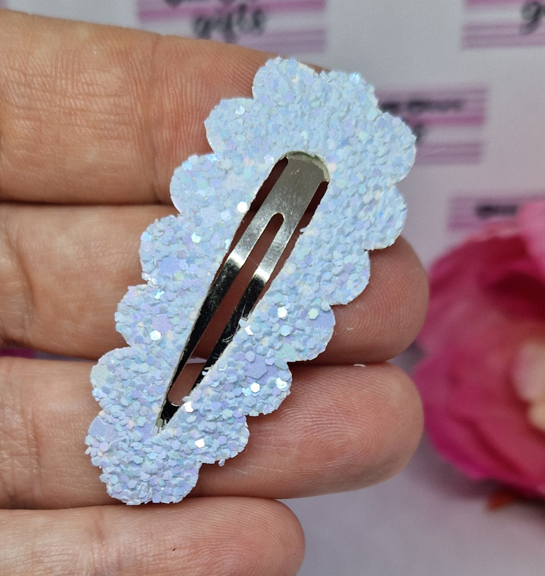 Baby blue glitter snap clip