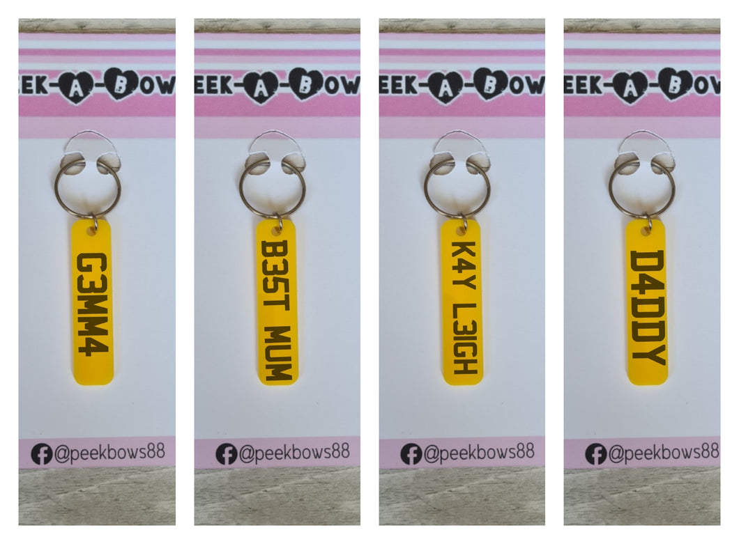 Personalised license plate keyring