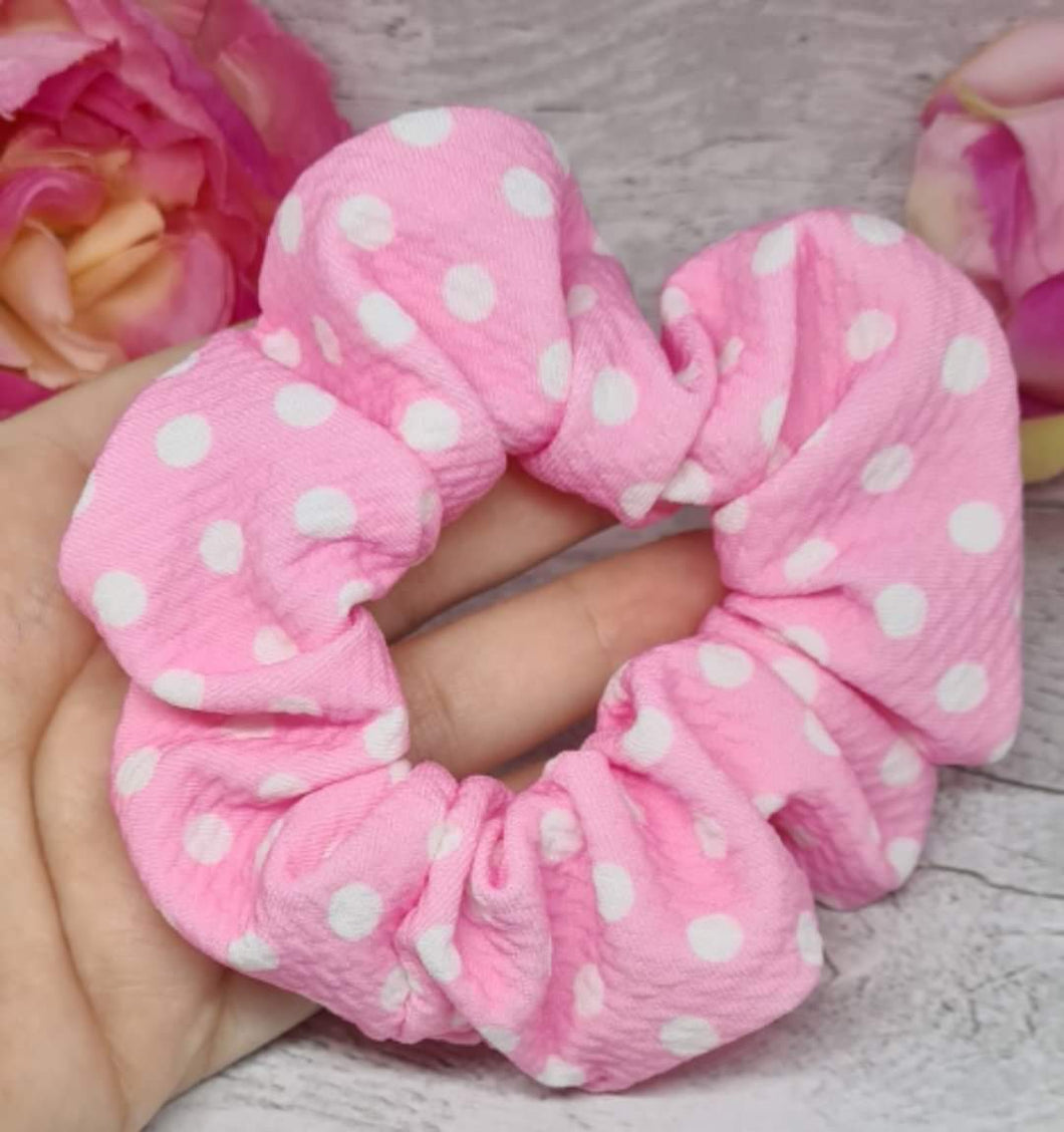 Pink polka scrunchie