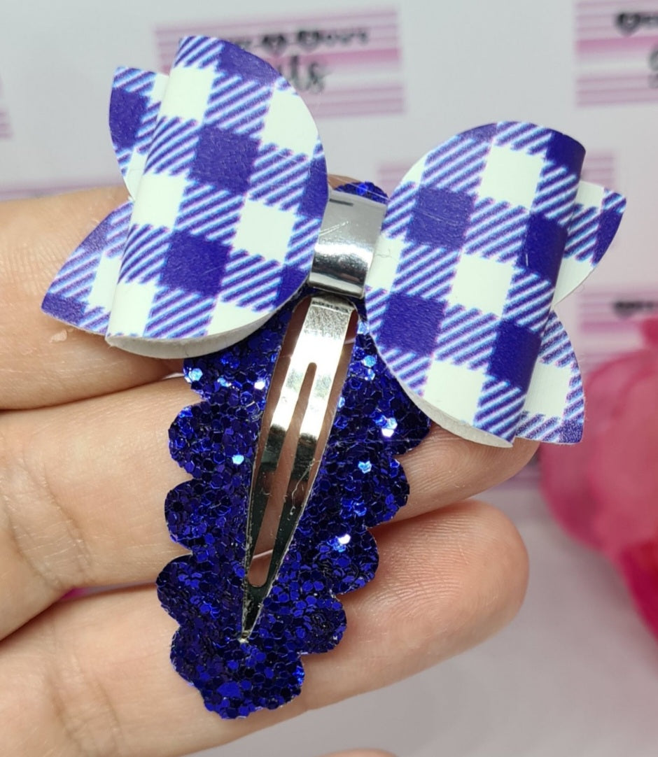 Royal gingham snap clip bow